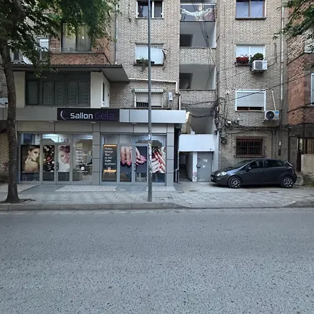 Ali Demi * Tirana