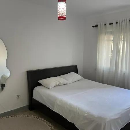 Apartment Ali Demi *
